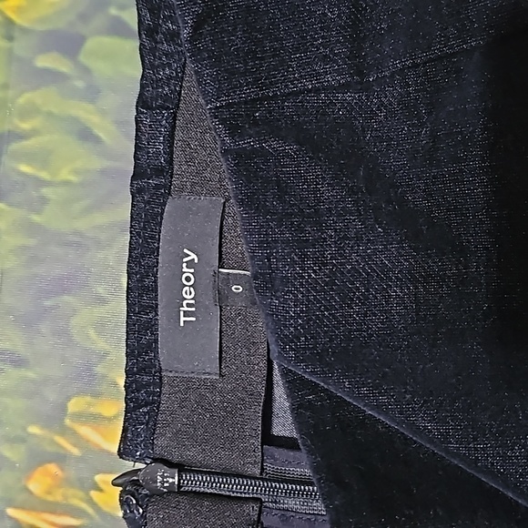 Theory Soft Pants Size 0 - Picture 3 of 4